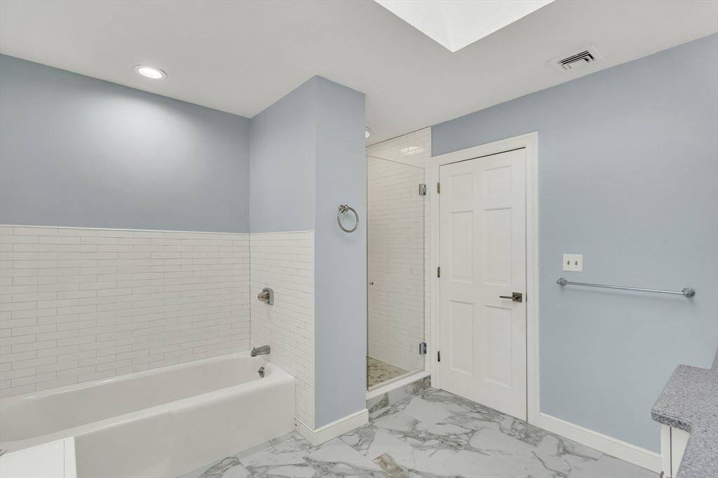 21 Valleyfield St, Lexington, MA 02421