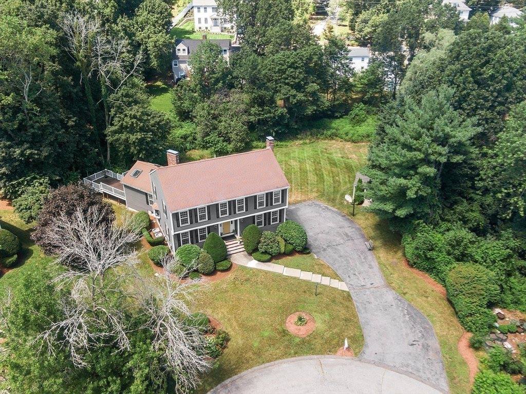 21 Valleyfield St, Lexington, MA 02421