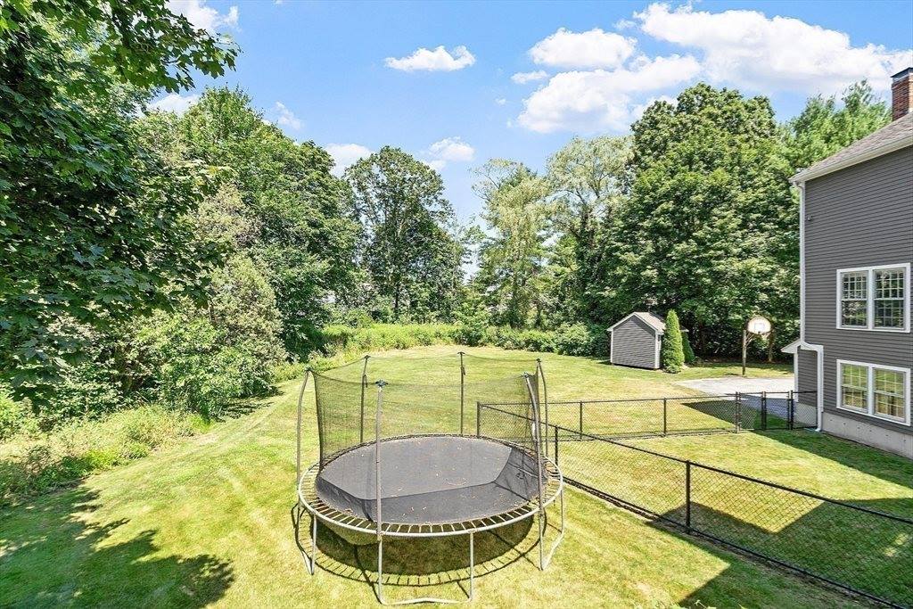 21 Valleyfield St, Lexington, MA 02421