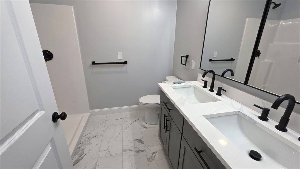 217 Earle St, #2, Fall River, MA 02723