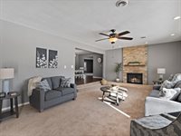 8210 Ridgewood Road, Rock Island, IL 61201