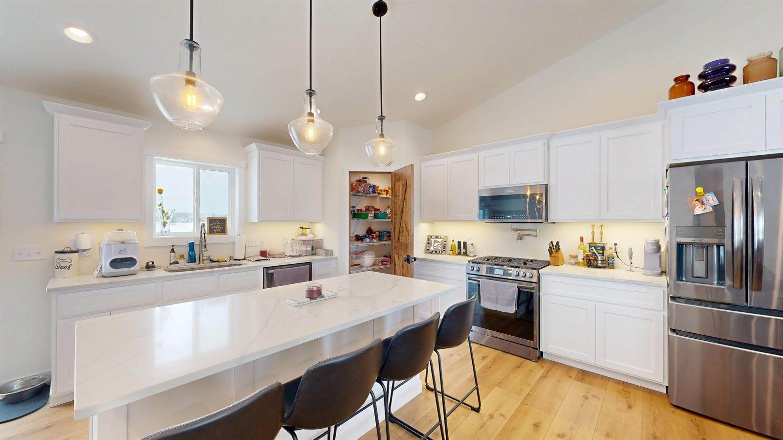 128 Sunflower St, Westby, WI 54667