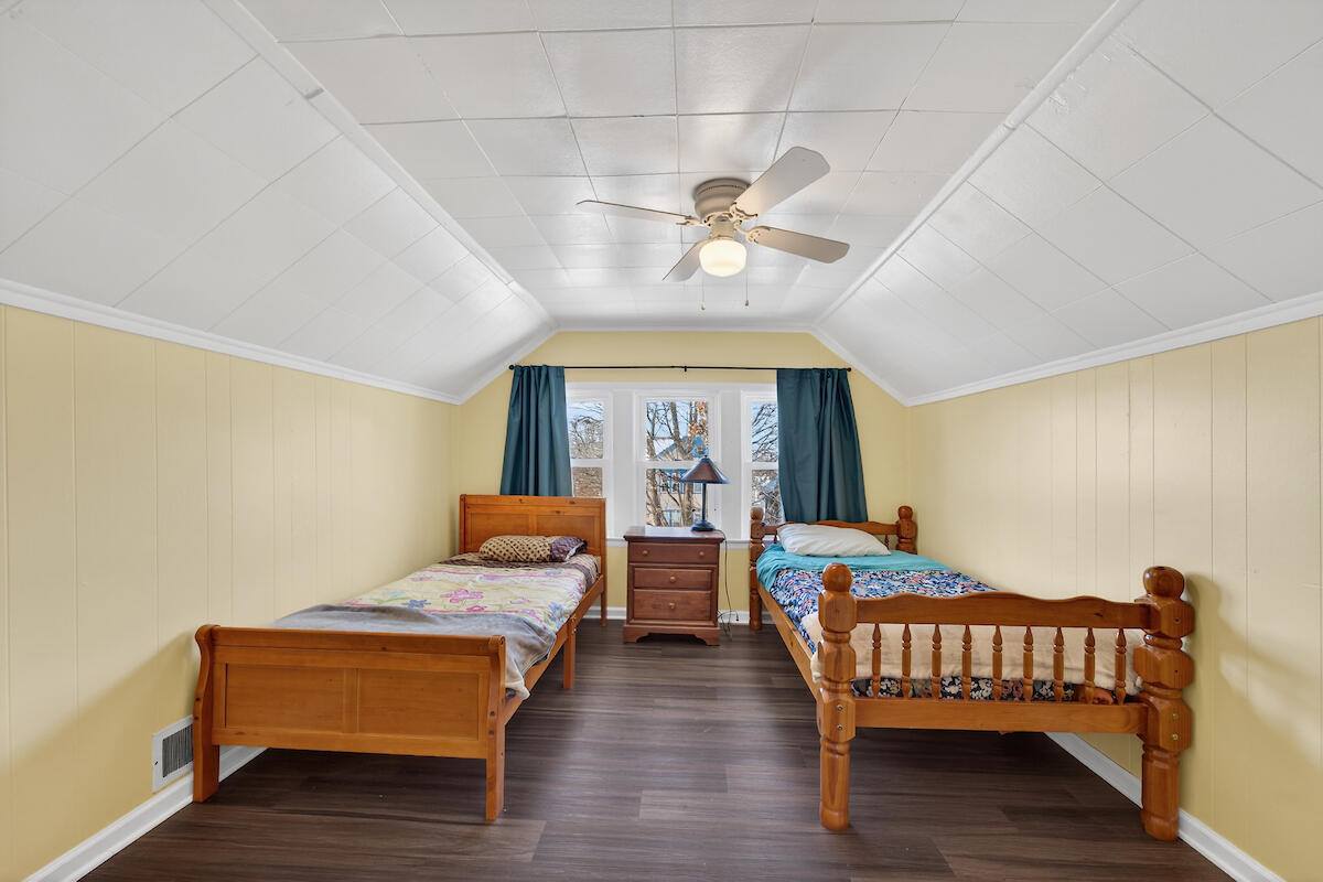 3700 North 14th St, Milwaukee, WI 53206