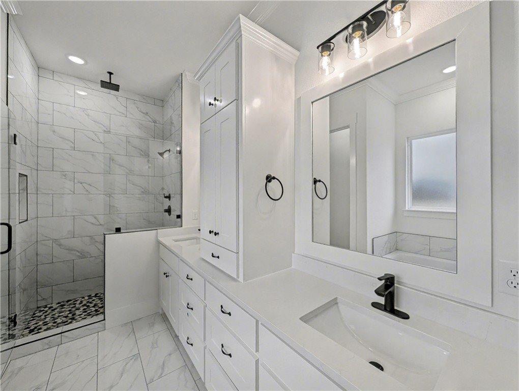 1811 Bluestem Drive, Centerton, AR 72719