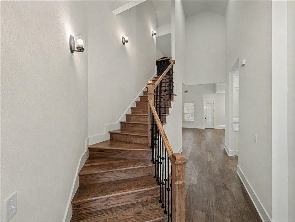 1811 Bluestem Drive, Centerton, AR 72719