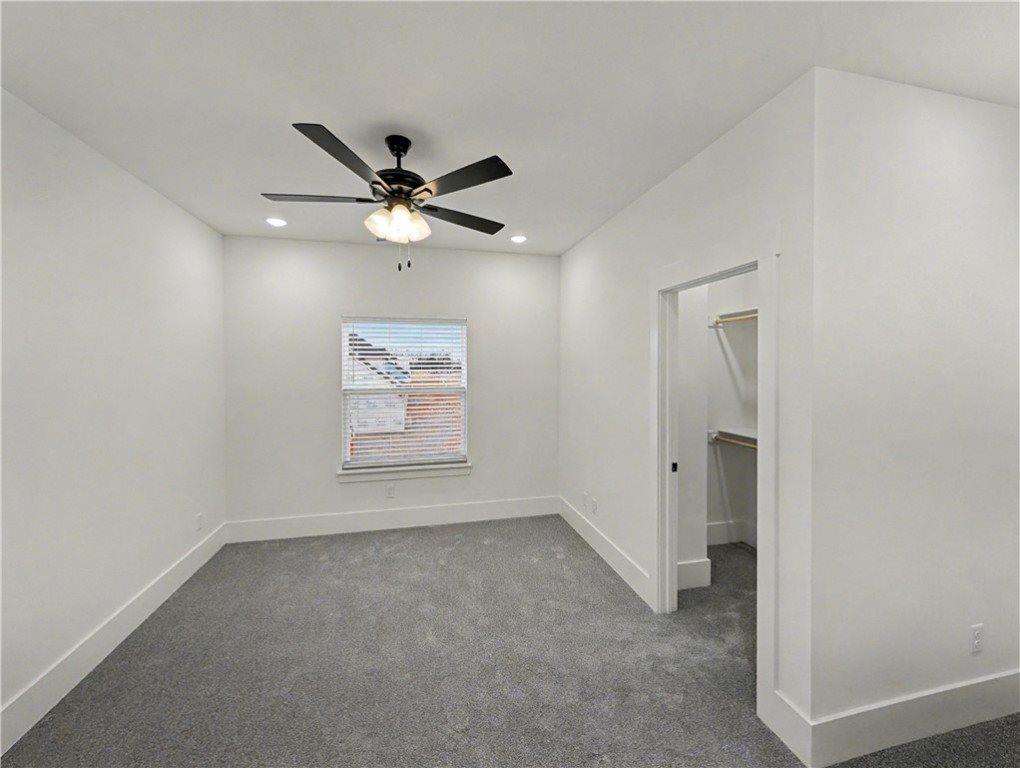 1811 Bluestem Drive, Centerton, AR 72719