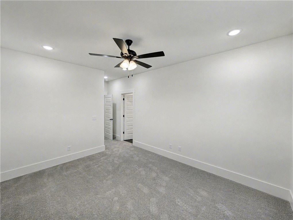 1811 Bluestem Drive, Centerton, AR 72719