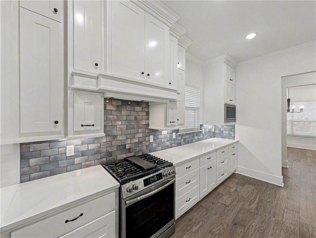 1811 Bluestem Drive, Centerton, AR 72719