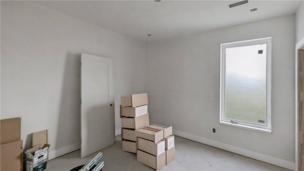 6 Francis Drive, Bella Vista, AR 72715