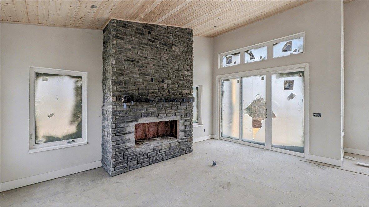 6 Francis Drive, Bella Vista, AR 72715