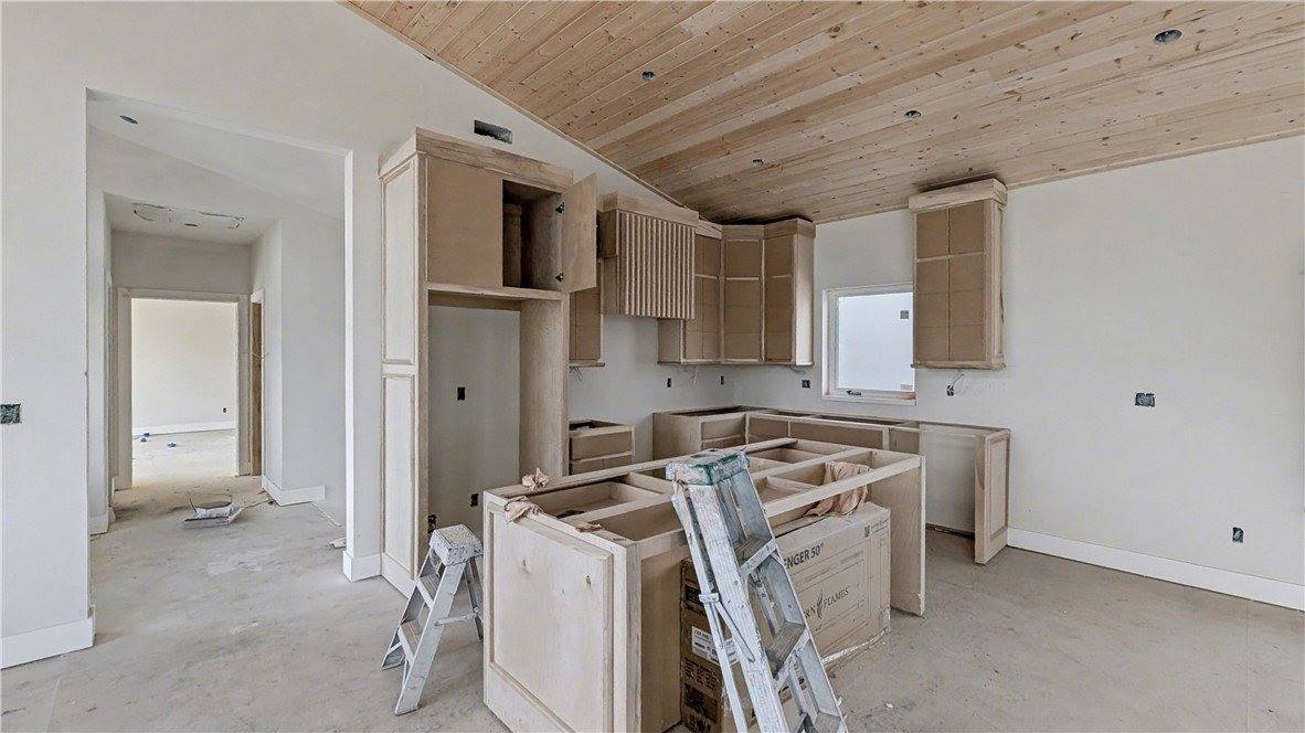 6 Francis Drive, Bella Vista, AR 72715