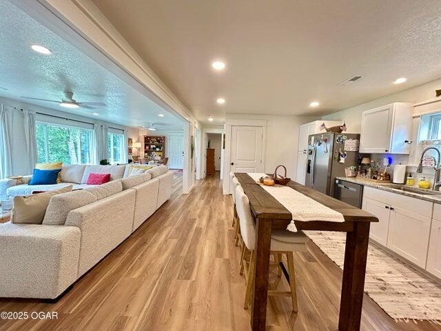 21935 Lake Rd M 12, Cassville, MO 65625