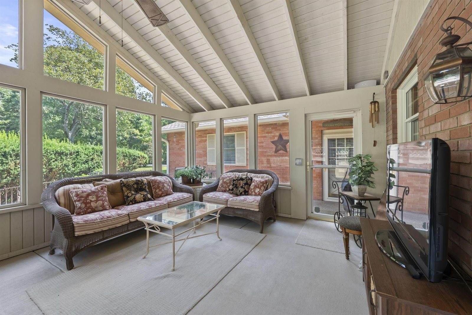 4500 Dublin Road, #452, Columbus, OH 43221