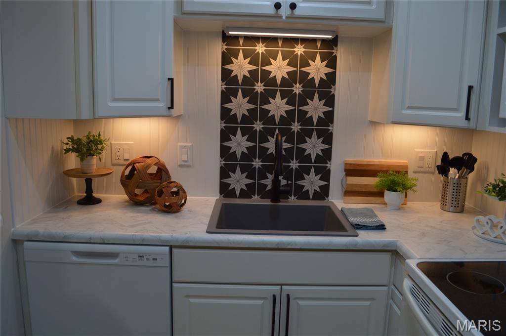 115 Lemans Court, #115, Lake Saint Louis, MO 63367