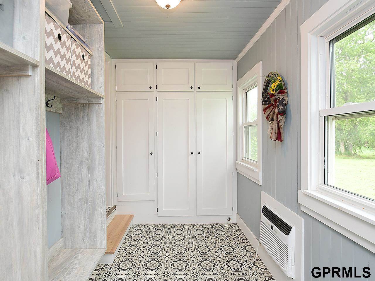 5025 F Road, Dunbar, NE 68346