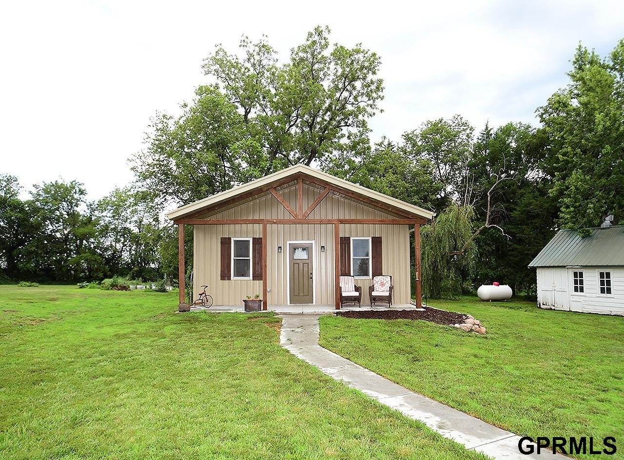 5025 F Road, Dunbar, NE 68346