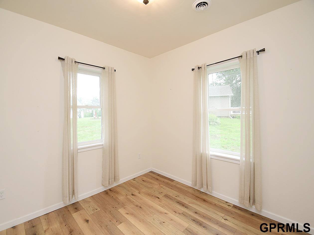 5025 F Road, Dunbar, NE 68346