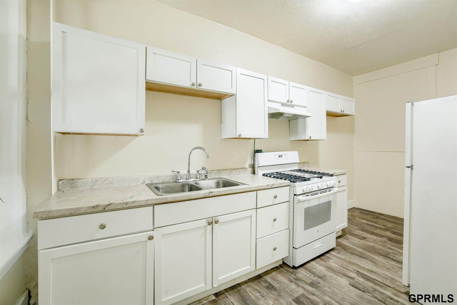 1039 Park Avenue, Omaha, NE 68105