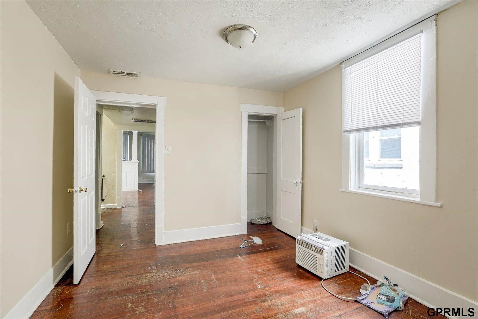 1039 Park Avenue, Omaha, NE 68105