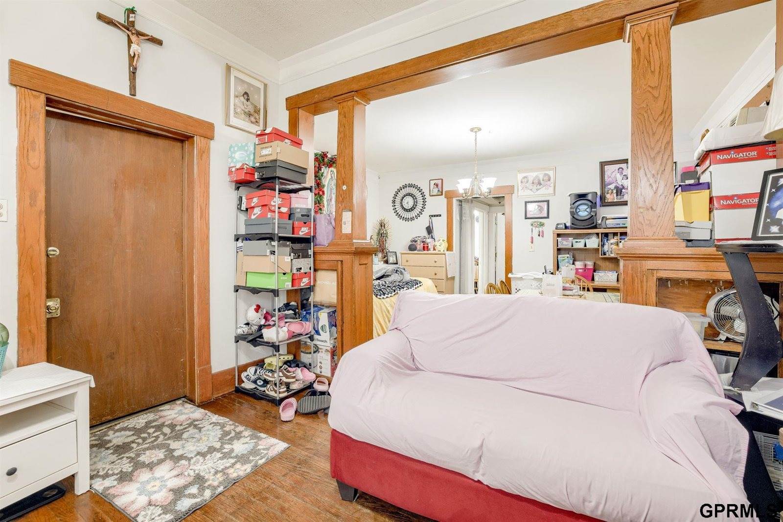 1039 Park Avenue, Omaha, NE 68105