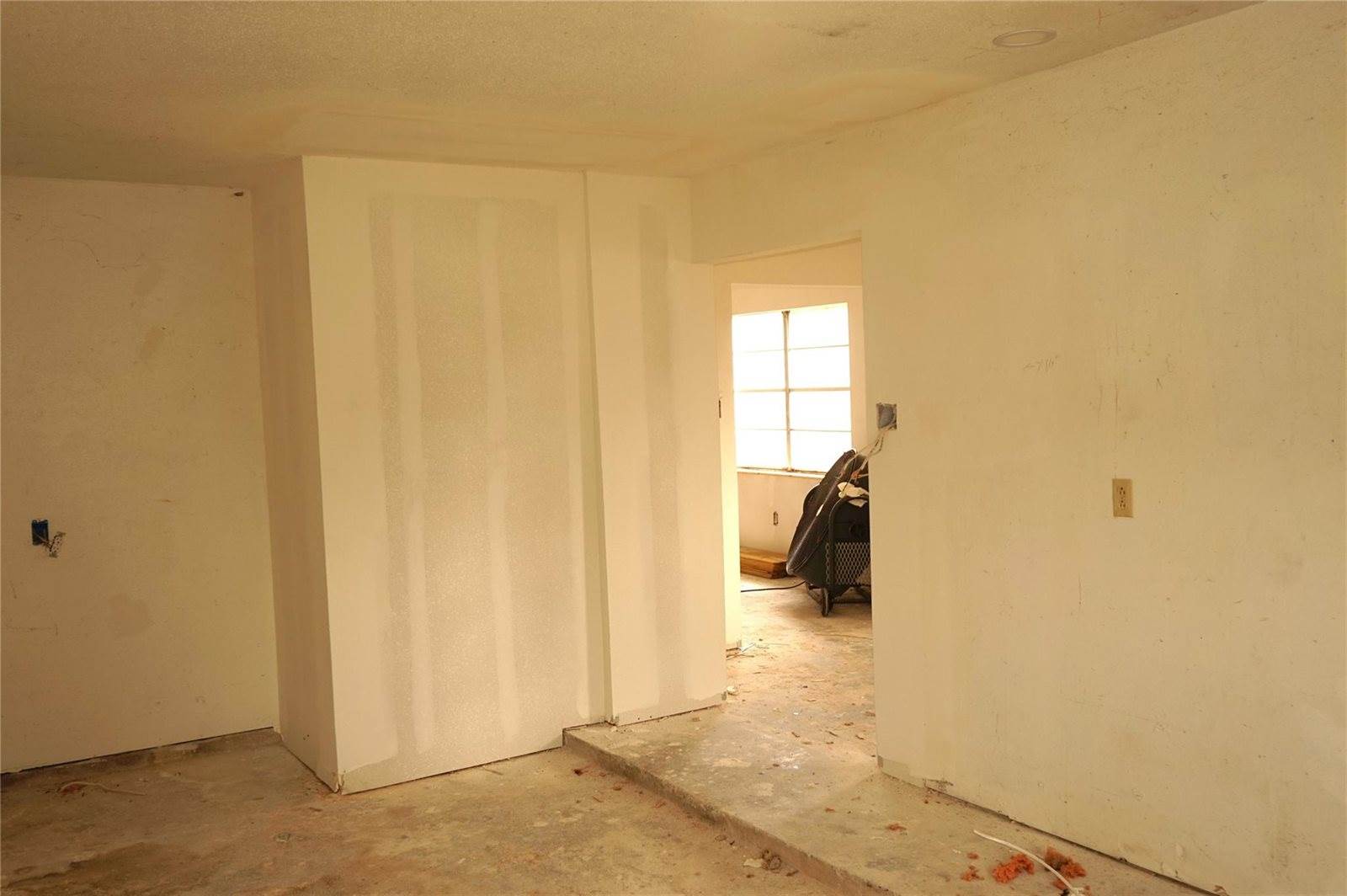 15902 Dunman Lane, Houston, TX 77044