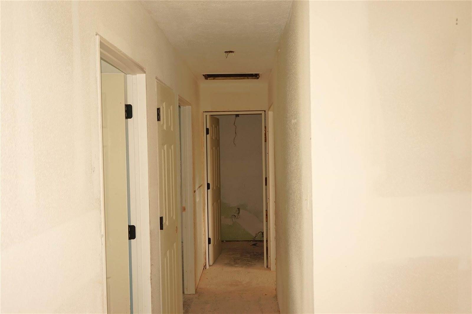 15902 Dunman Lane, Houston, TX 77044