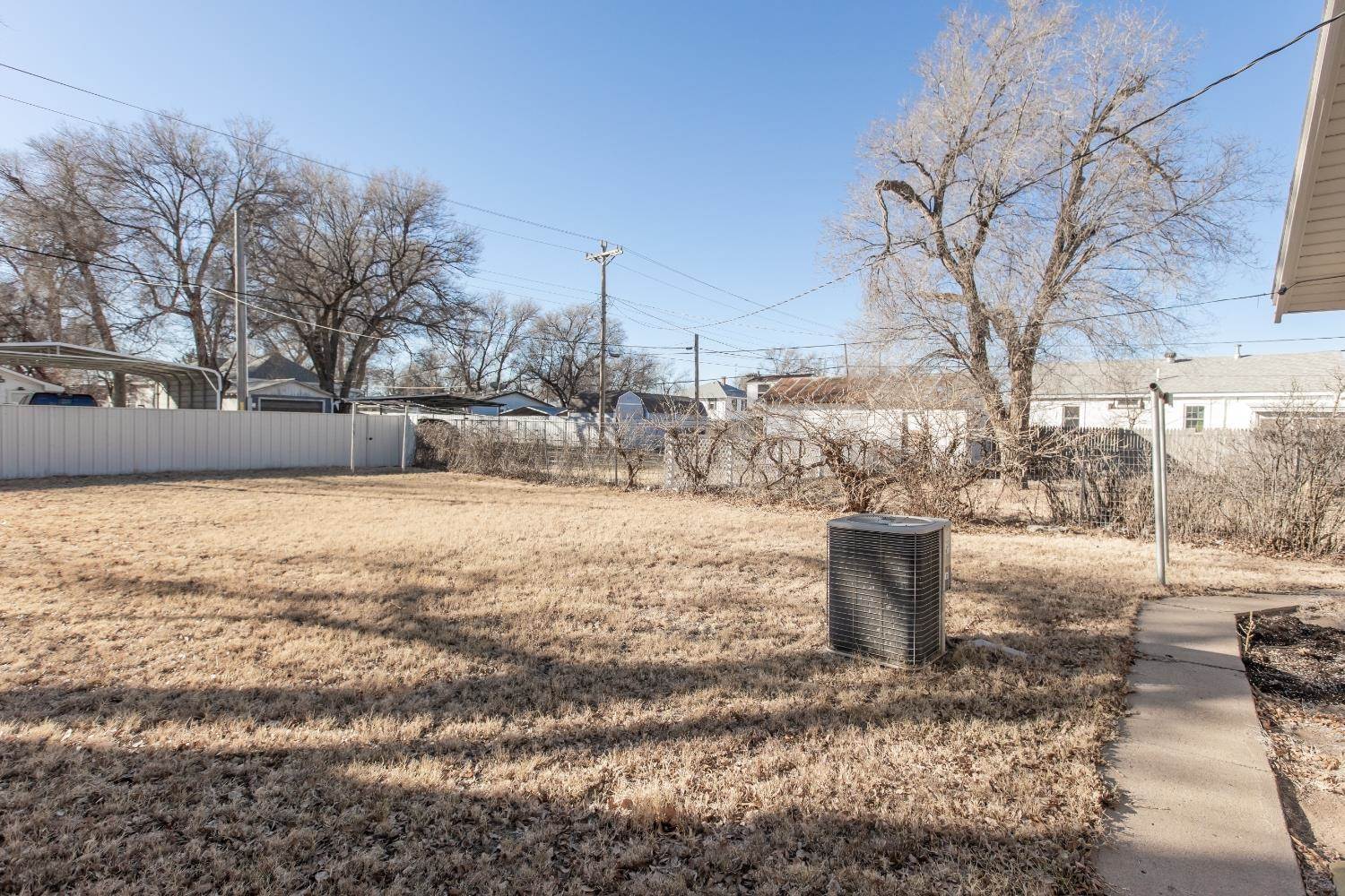 423 Point Rock Street, Elkhart, KS 67950