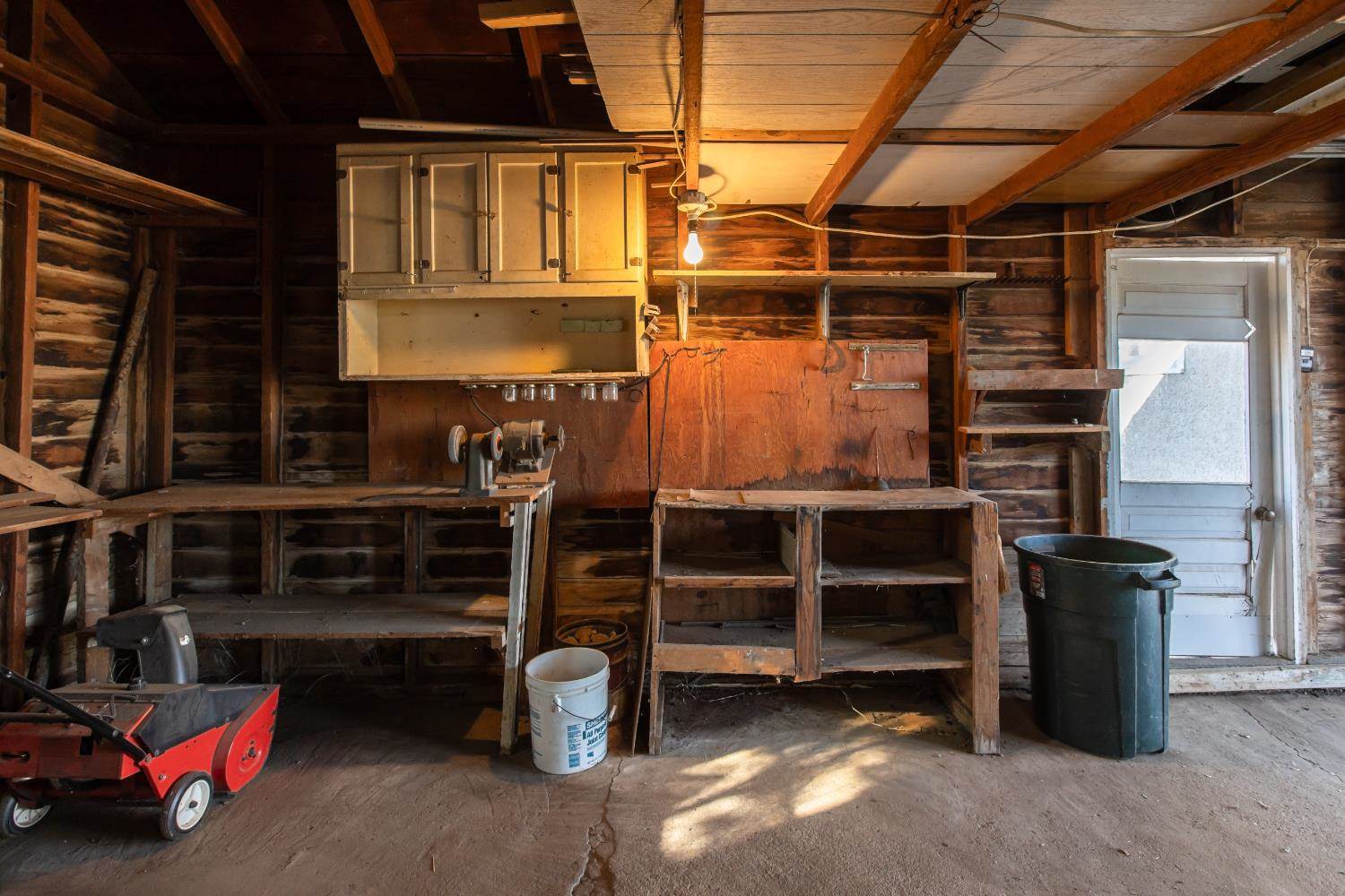 423 Point Rock Street, Elkhart, KS 67950