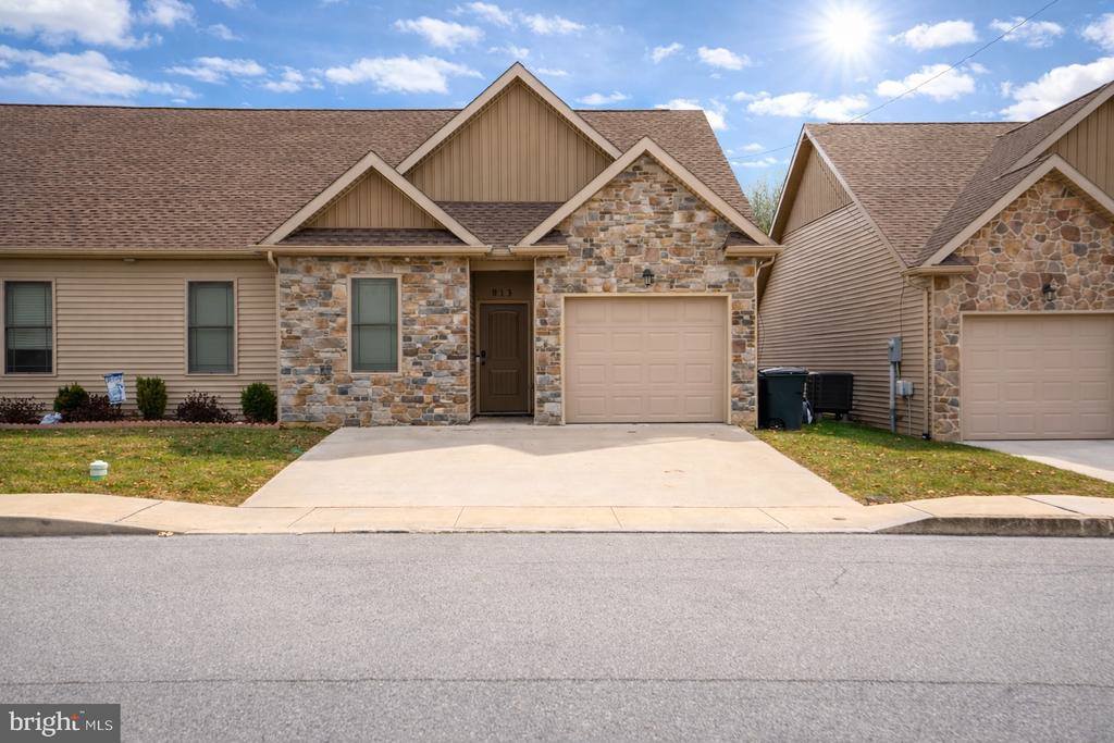 813 South Church Street, Waynesboro, PA 17268