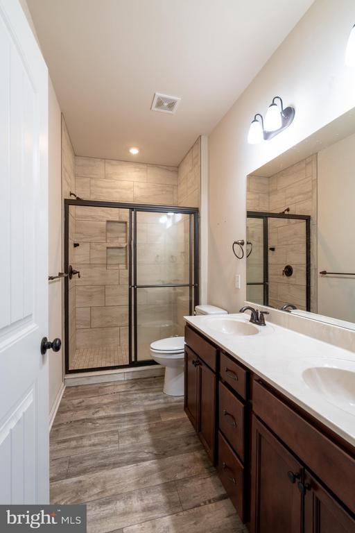 813 South Church Street, Waynesboro, PA 17268