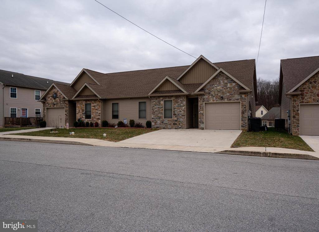 813 South Church Street, Waynesboro, PA 17268