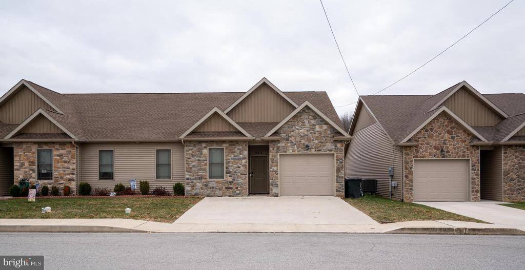 813 South Church Street, Waynesboro, PA 17268