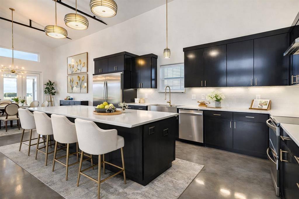 3525 County Road 617, Venus, TX 76084