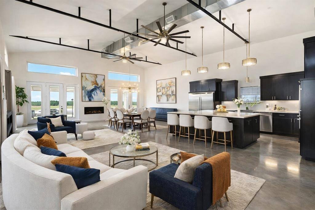 3525 County Road 617, Venus, TX 76084