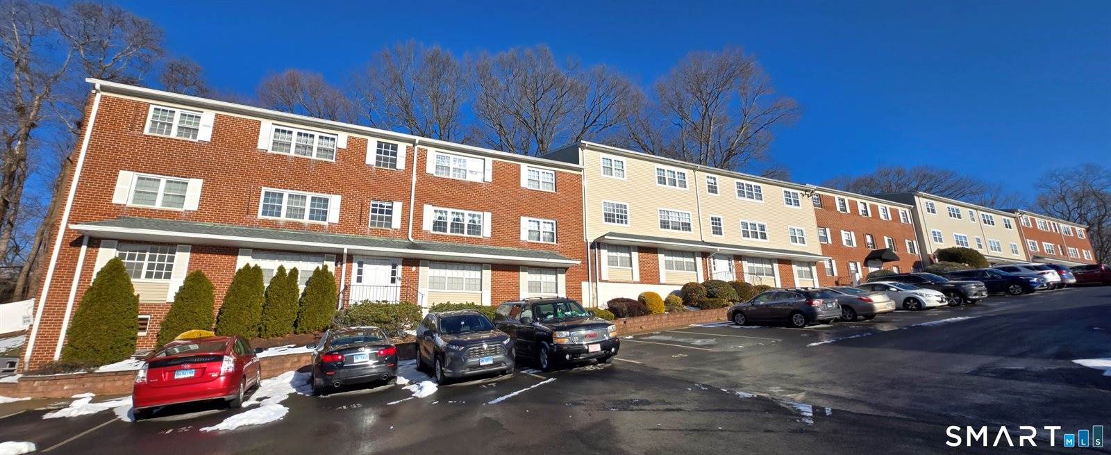 50 Greenhouse, #65D, Bridgeport, CT 06606