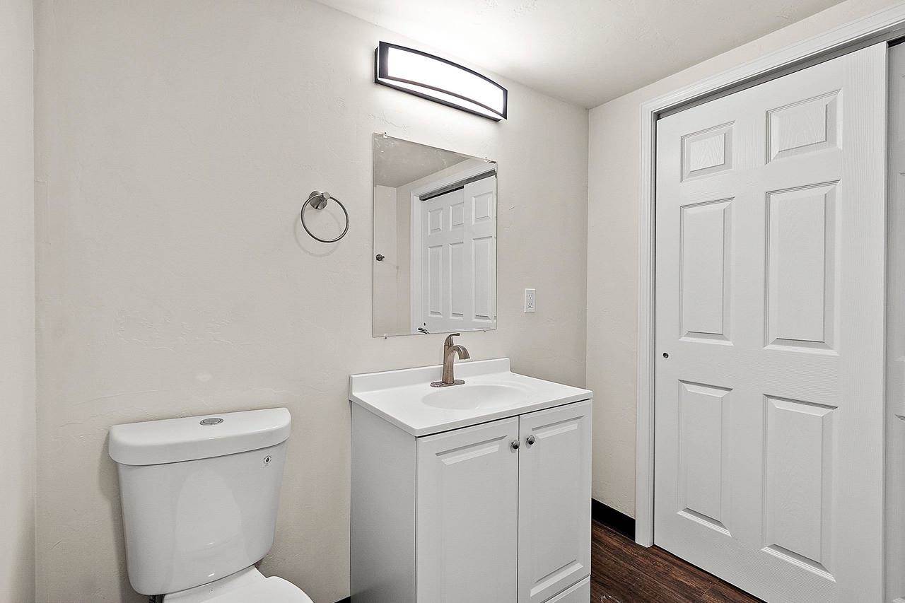 2130 Elmview Drive #D, Ashwaubenon, WI 54304