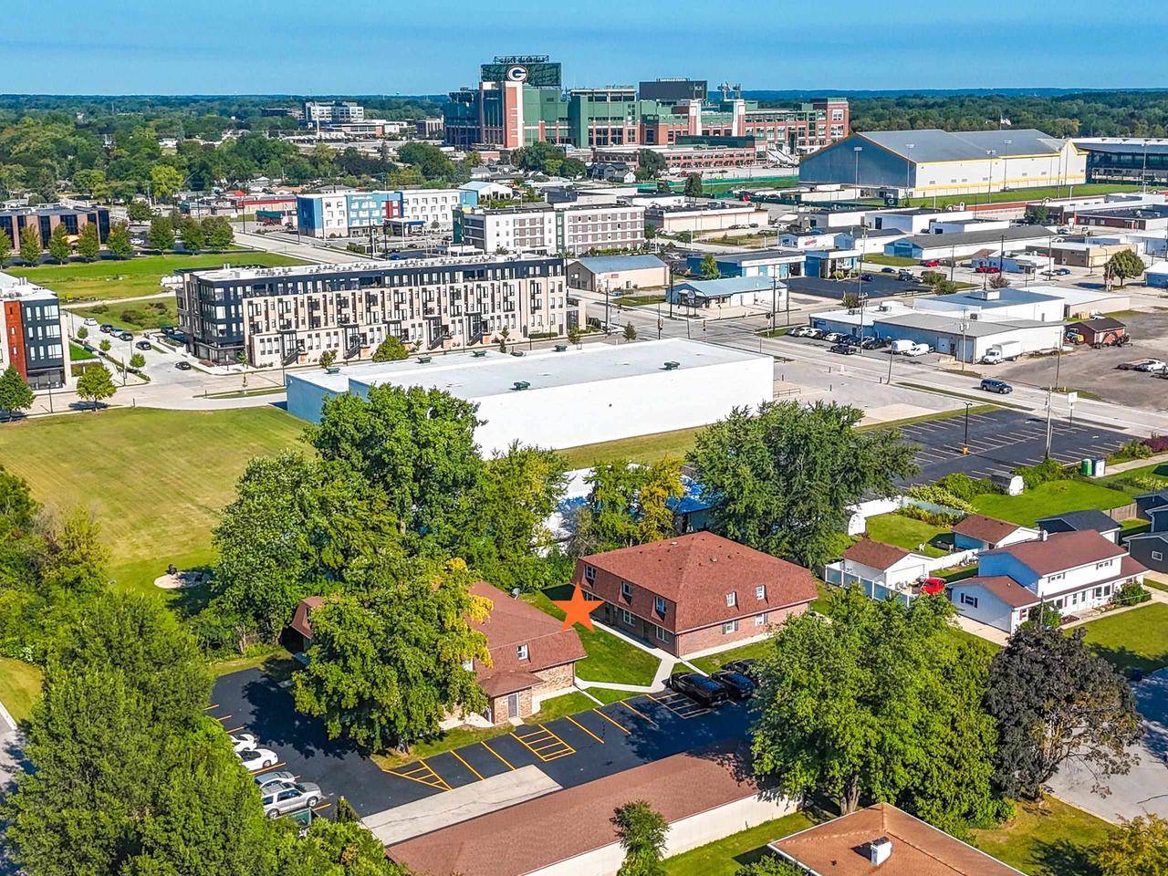 2130 Elmview Drive #D, Ashwaubenon, WI 54304