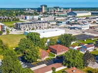 2130 Elmview Drive #D, Ashwaubenon, WI 54304