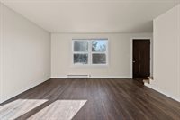 2130 Elmview Drive #D, Ashwaubenon, WI 54304