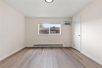 2130 Elmview Drive #J, Ashwaubenon, WI 54304