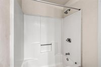 2130 Elmview Drive #J, Ashwaubenon, WI 54304