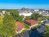 2130 Elmview Drive #J, Ashwaubenon, WI 54304