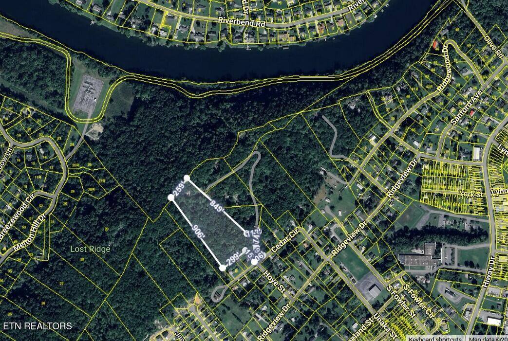 Tower Drive, Clinton, TN 37716