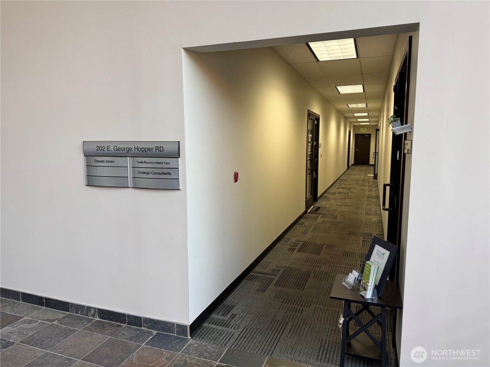 325 East George Hopper Road, Burlington, WA 98233