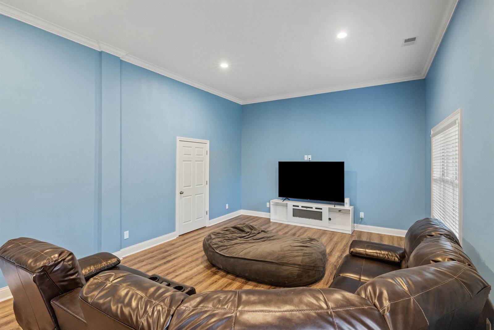 304 Blue Spruce Drive, Frankfort, KY 40601