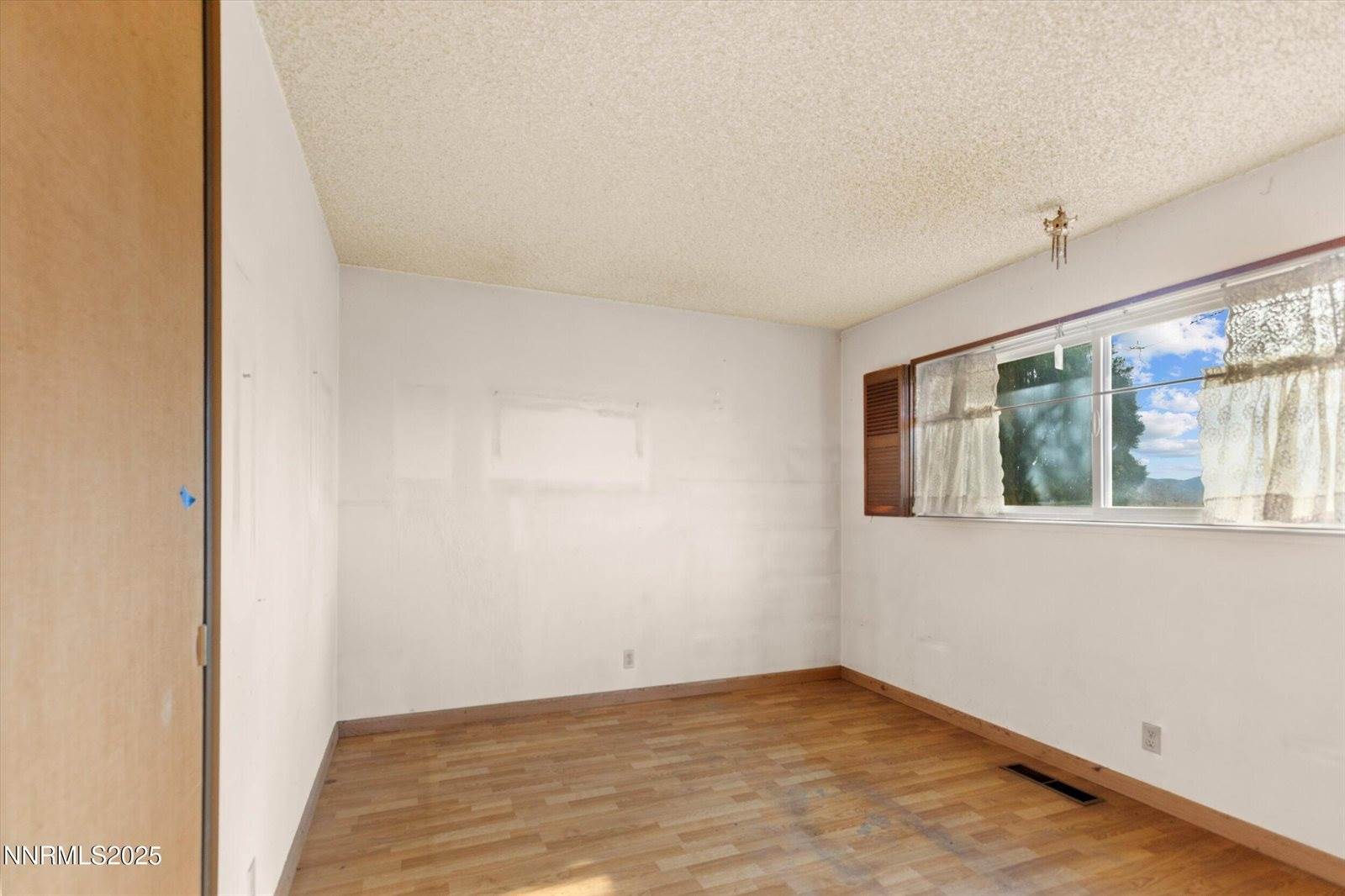 650 Lenwood Drive, Sparks, NV 89431