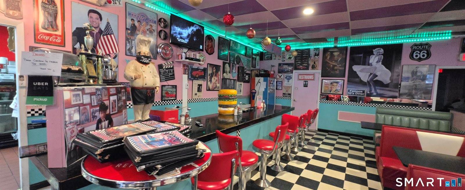 472 Huntington, Bridgeport, CT 06610