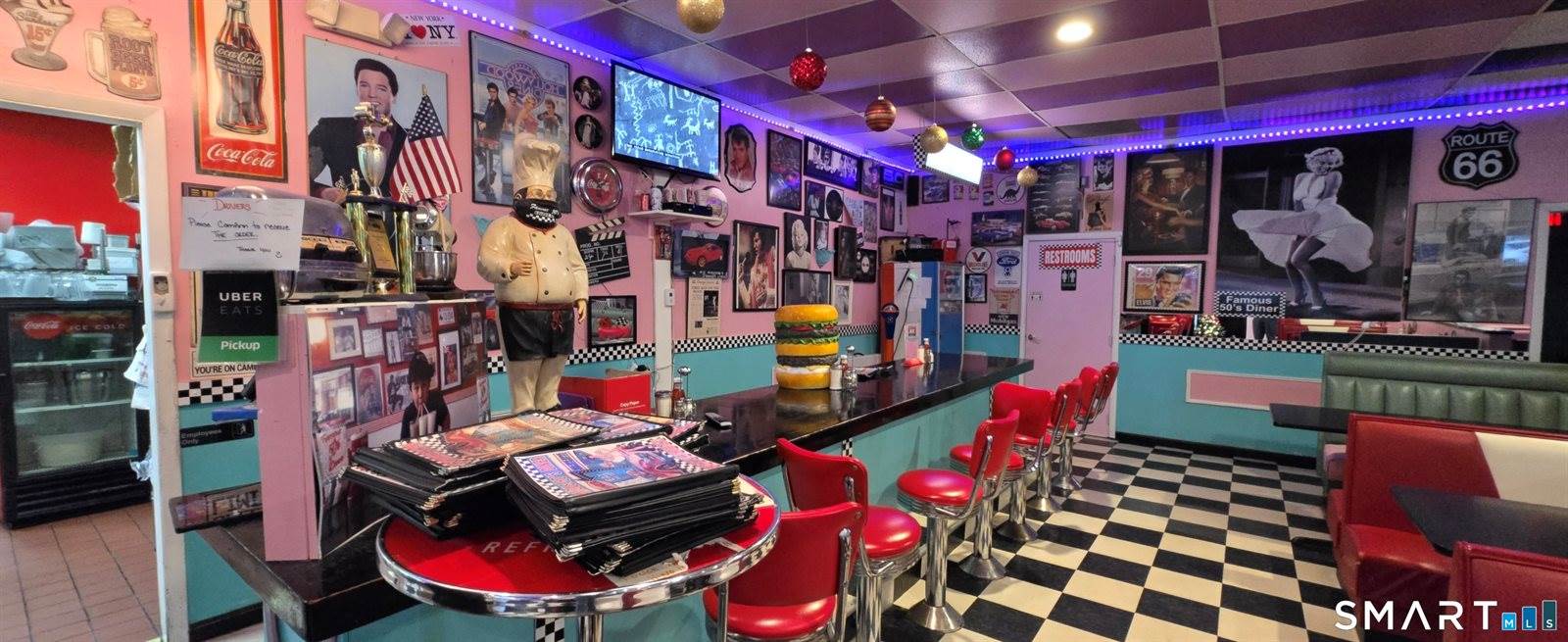 472 Huntington, Bridgeport, CT 06610