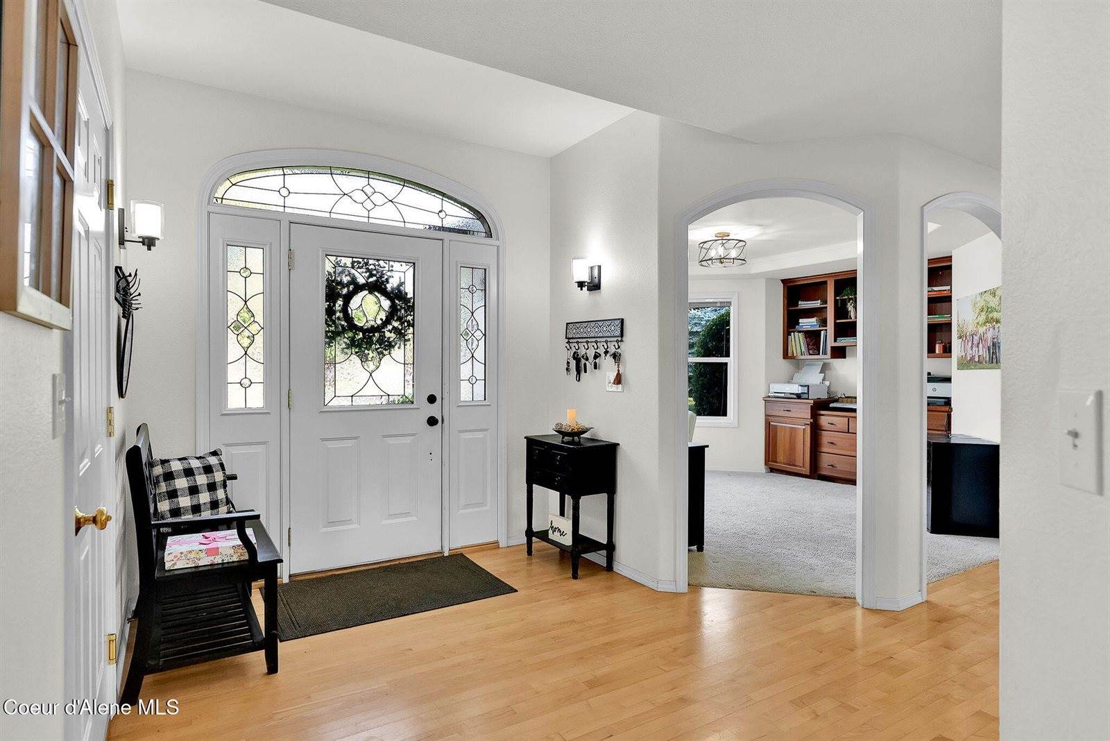 5775 North Colfax St, Dalton Gardens, ID 83815