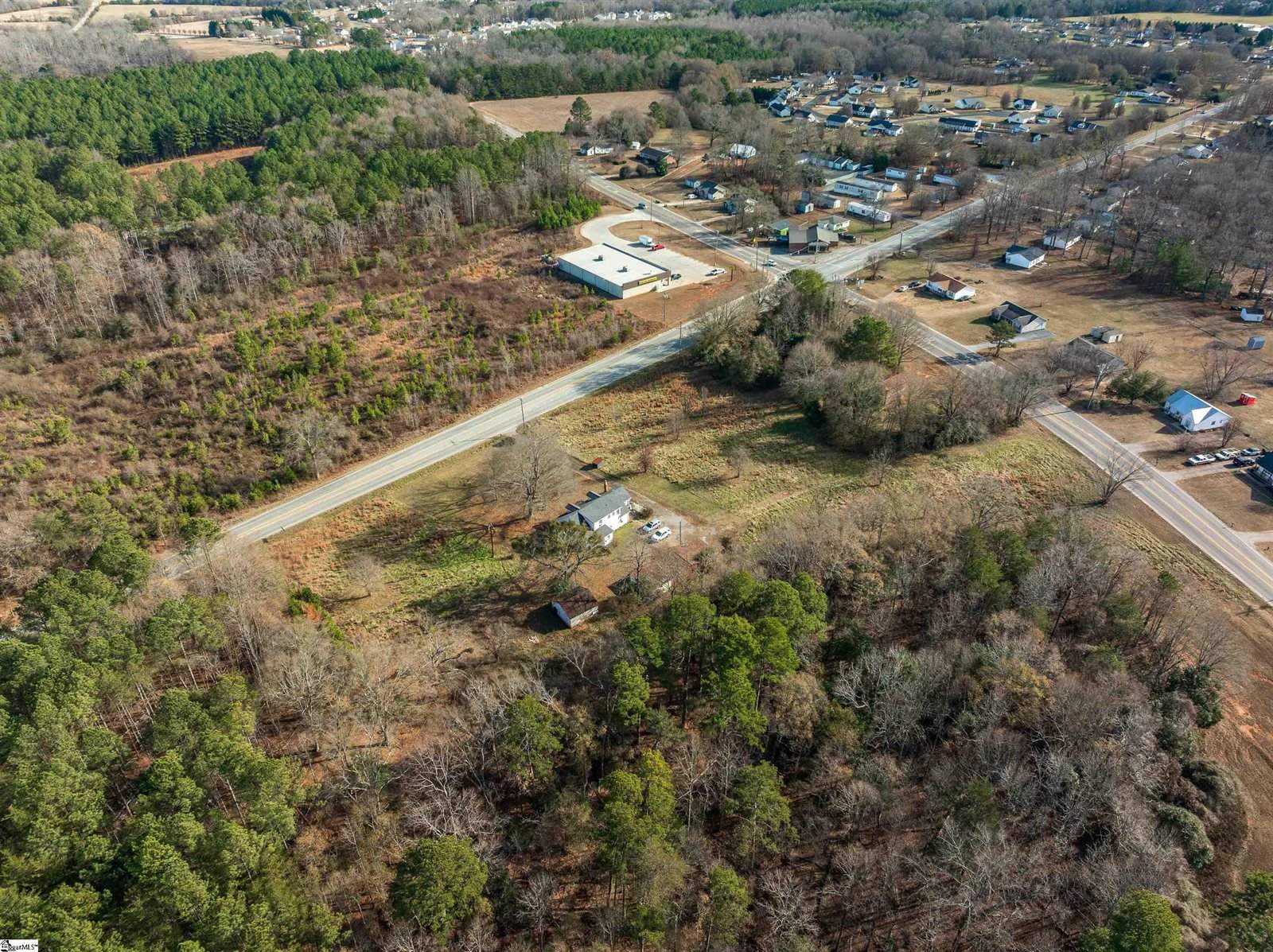 1741 Rainbow Lake, Chesnee, SC 29323